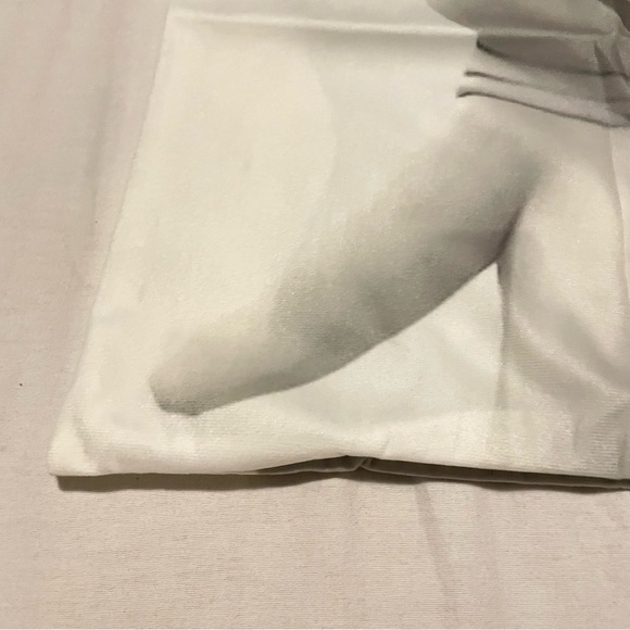 Pillsbury Doughboy Pillow Case 16.5” x 16.5” - Picture 4 of 14